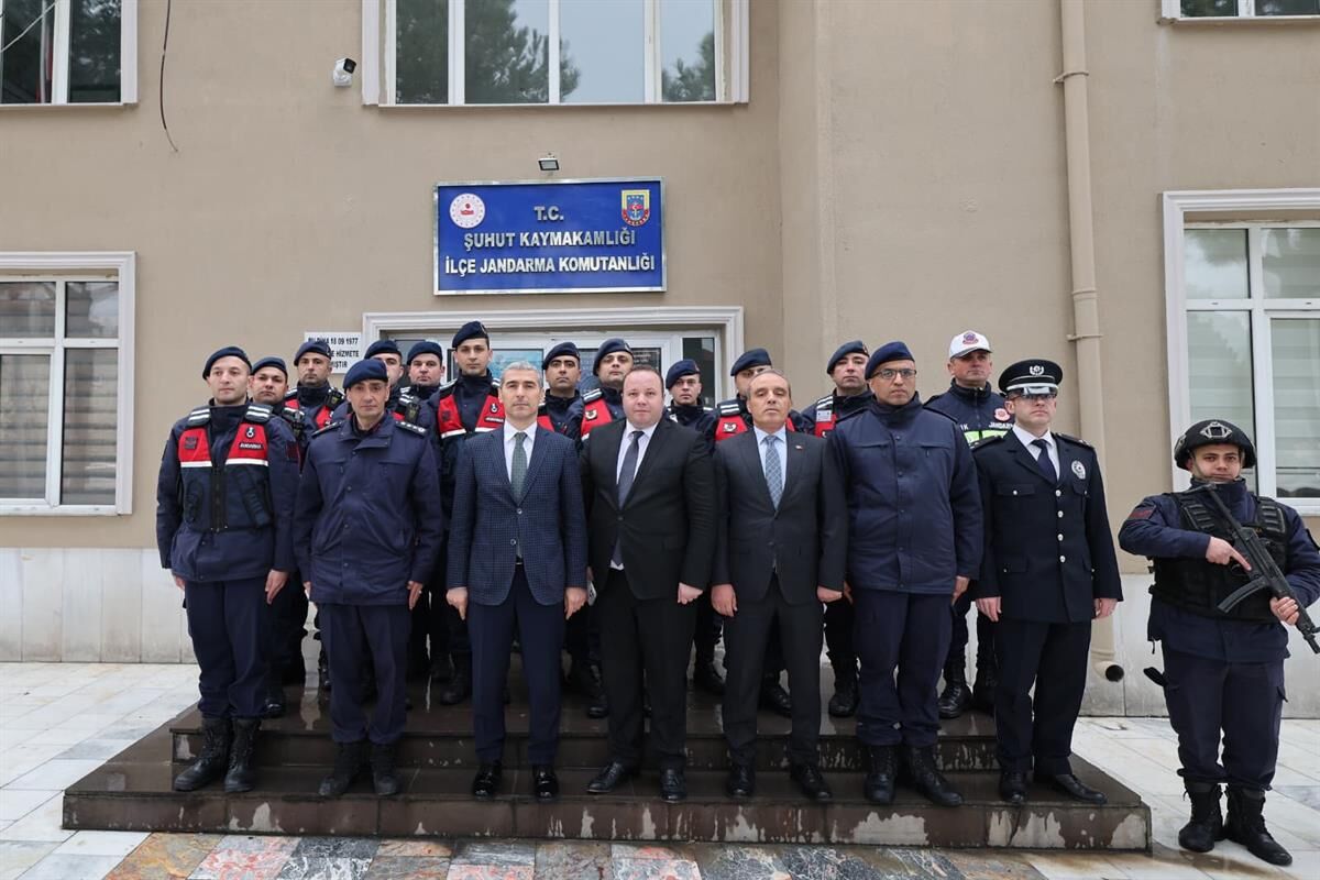 Vali̇ Aktaş’tan Şuhut’ta Yoğun Mesai̇ (9)