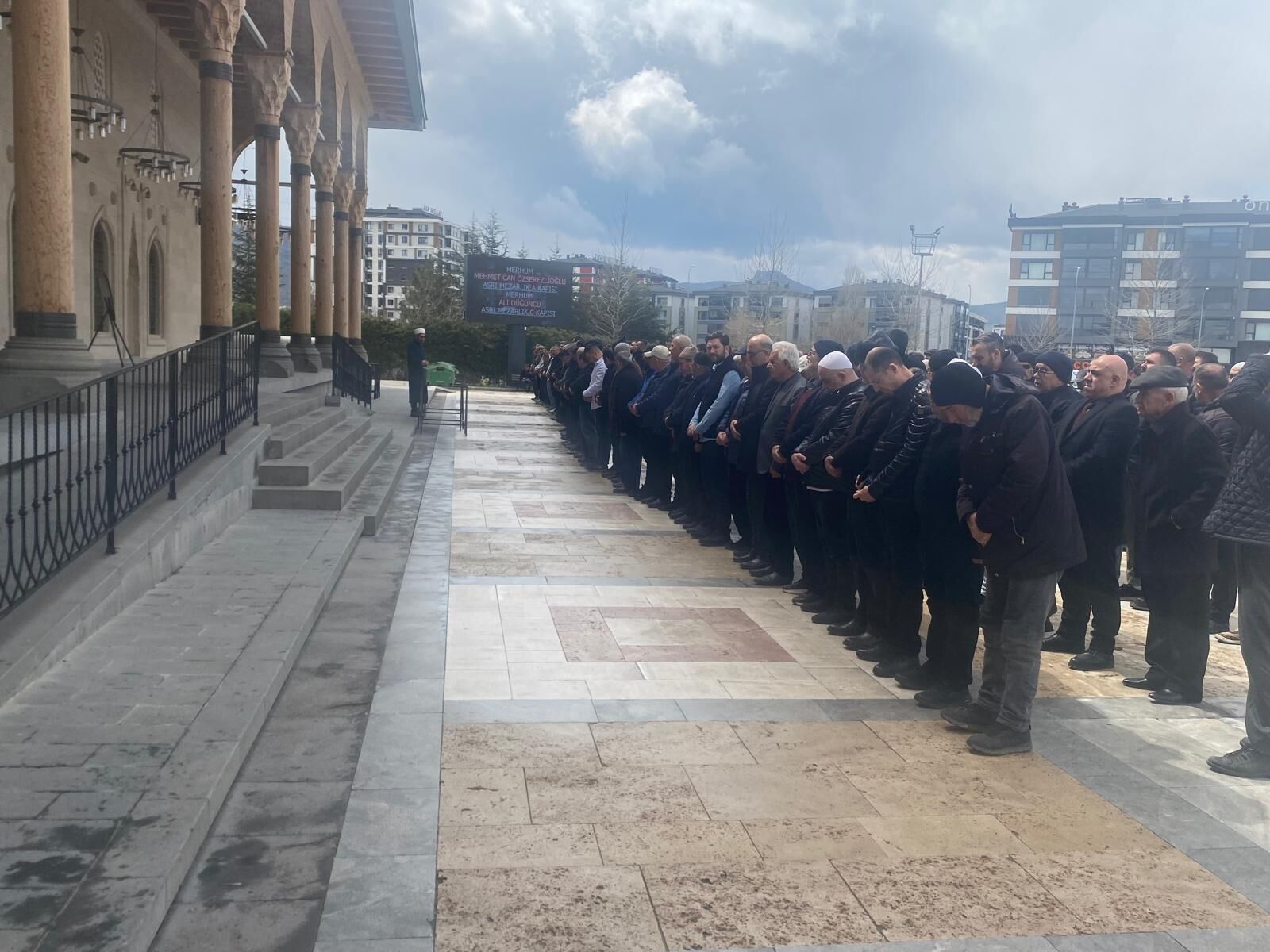 Whatsapp Image 2026 04 10 At 14.10.55 (1)