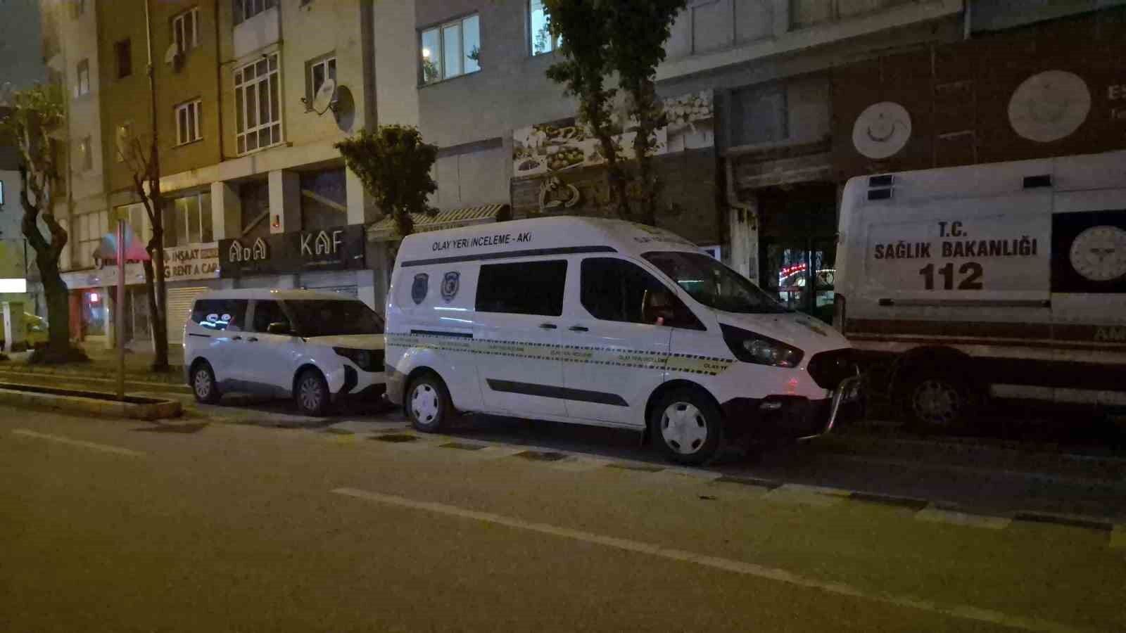 20260505Aw697498 5