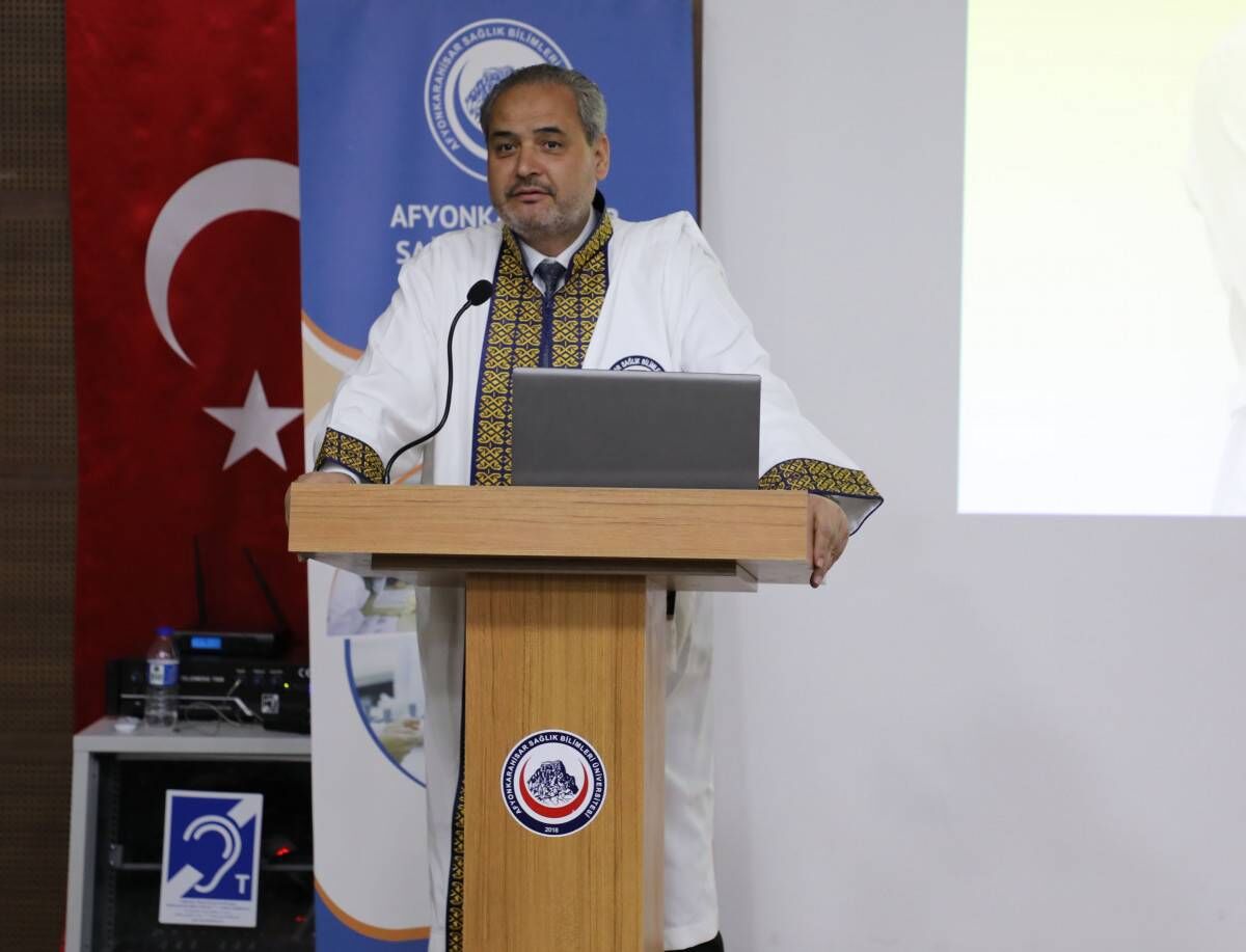 Afsü’de Beyaz Önlük Heyecani 45 Öğrenci̇ Mesleğe İlk Adimi Atti (5)