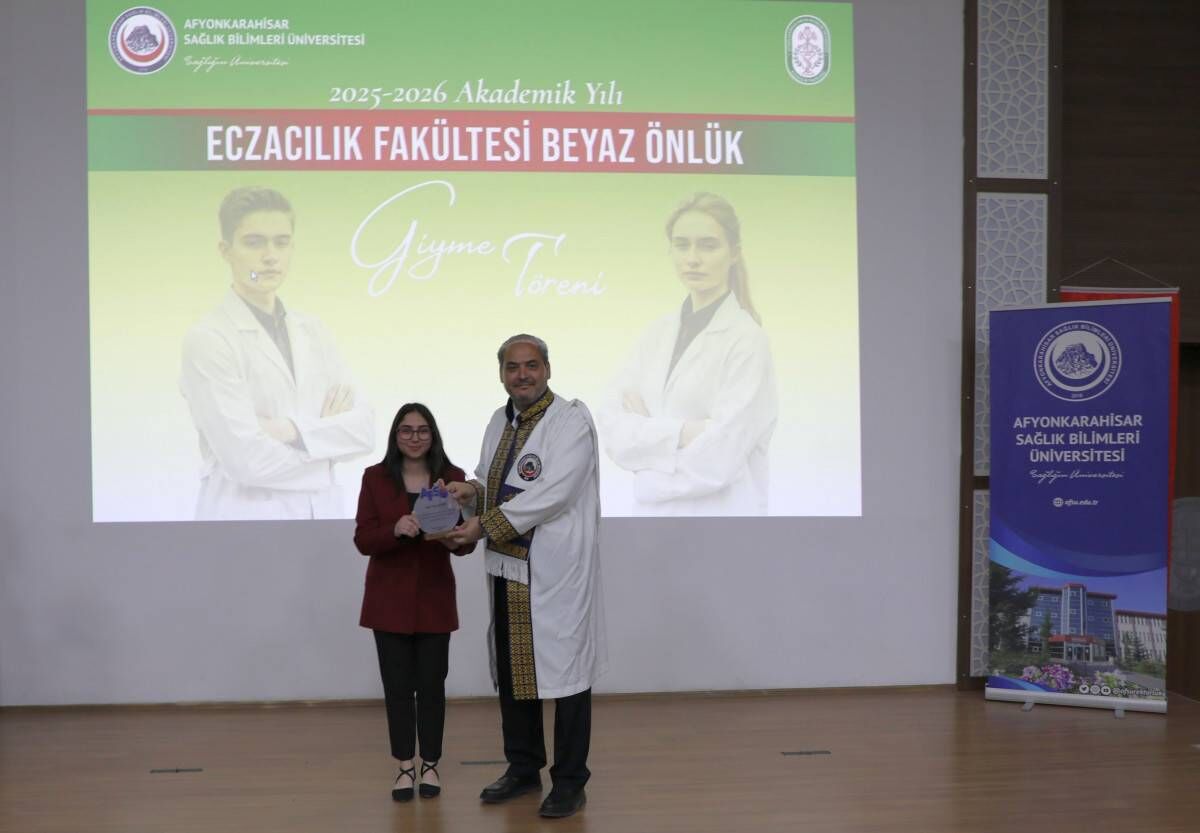 Afsü’de Beyaz Önlük Heyecani 45 Öğrenci̇ Mesleğe İlk Adimi Atti (7)