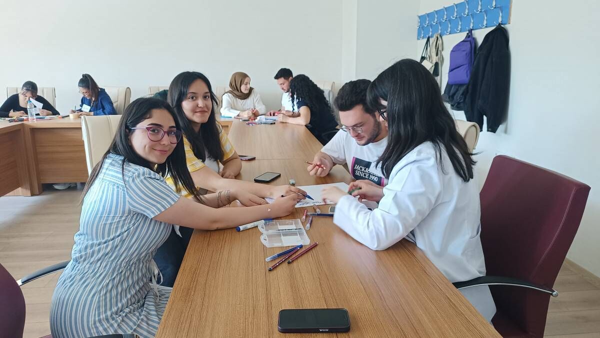 Afsü’de Kali̇te Kültürü İçi̇n Öğrenci̇ Buluşmasi Düzenlendi̇ (5)
