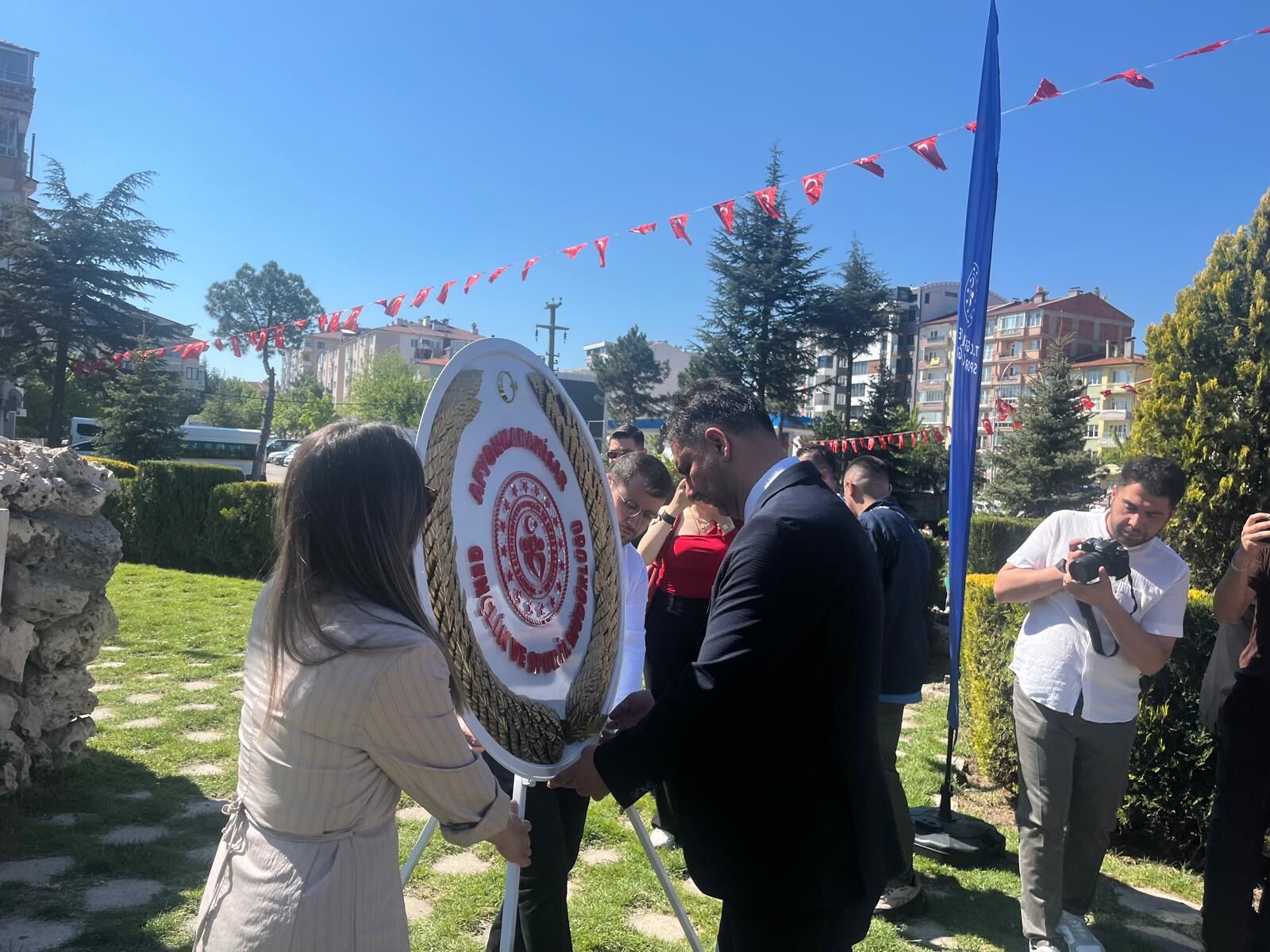Afyon’da 19 Mayis Coşkusu Çelenk Sunumu İle Başladi2