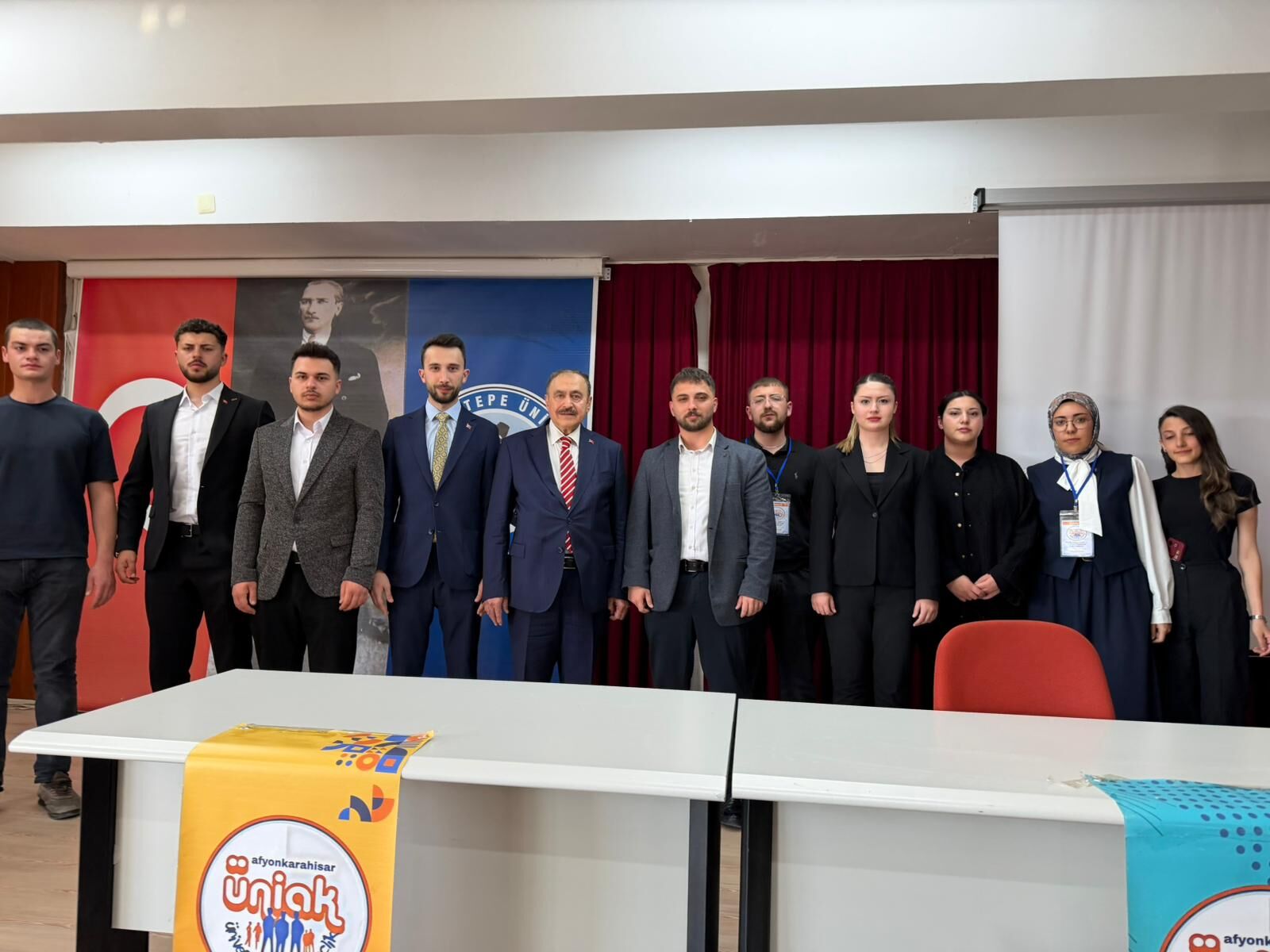 Afyon’da Tarih Paneline Yoğun İlgi! Kut’ül Amare Zaferi Gençlerle Buluştu3