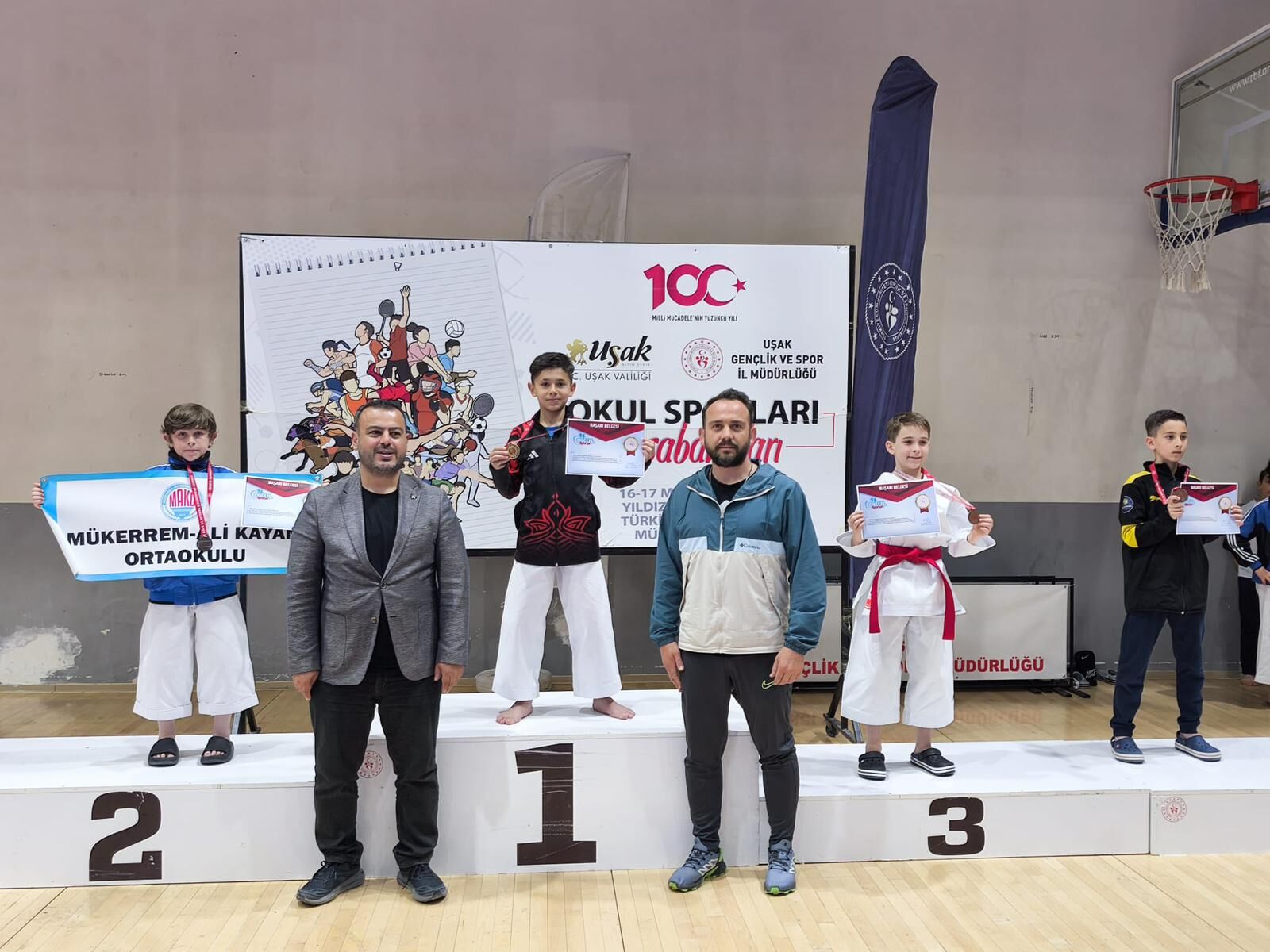Afyonlu Sporcular Gururlandirdi2