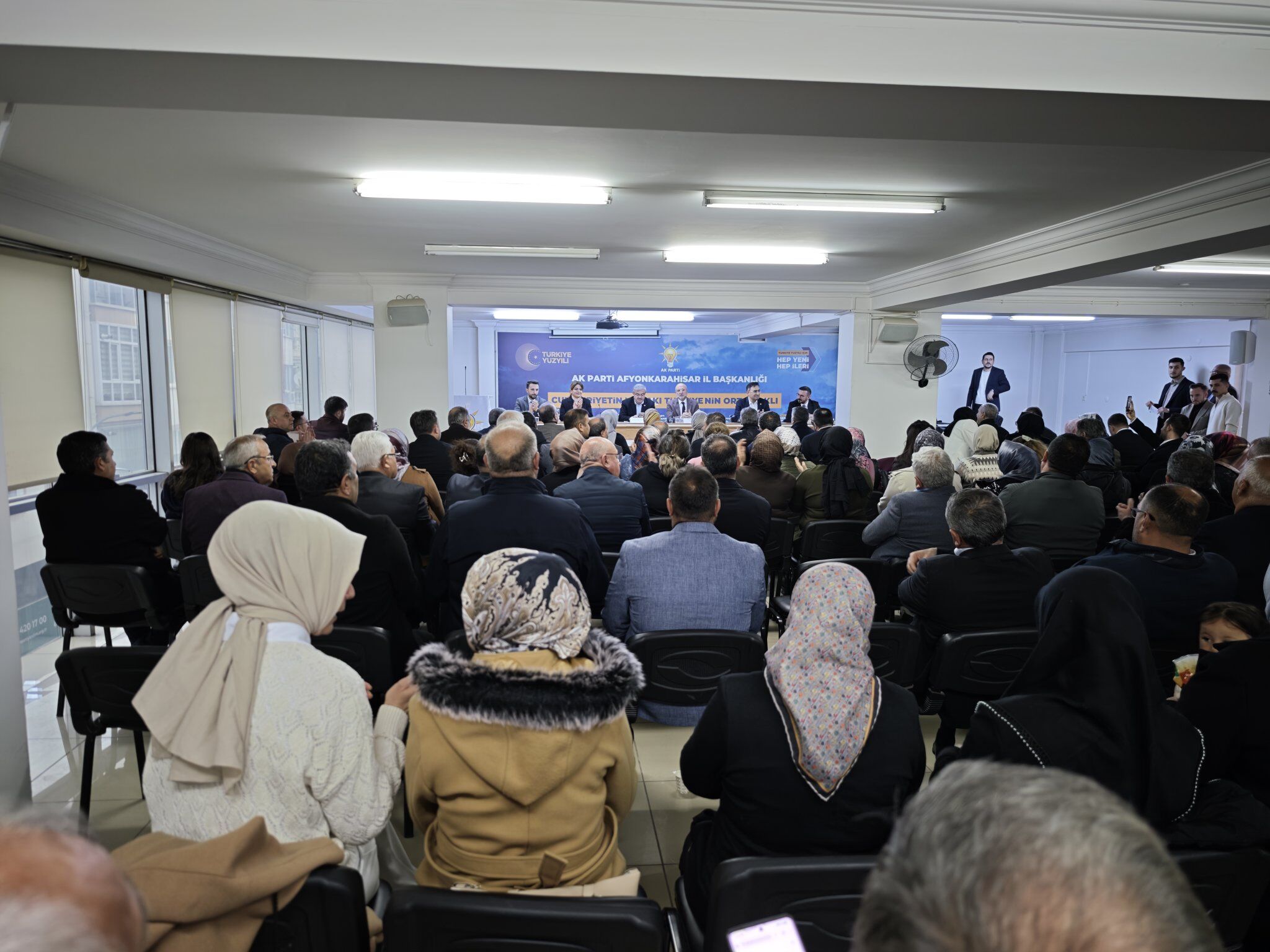 Ak Parti̇ Afyon’da 96. İl Danişma Mecli̇si̇ Toplantisini Gerçekleşti̇rdi̇ (5)