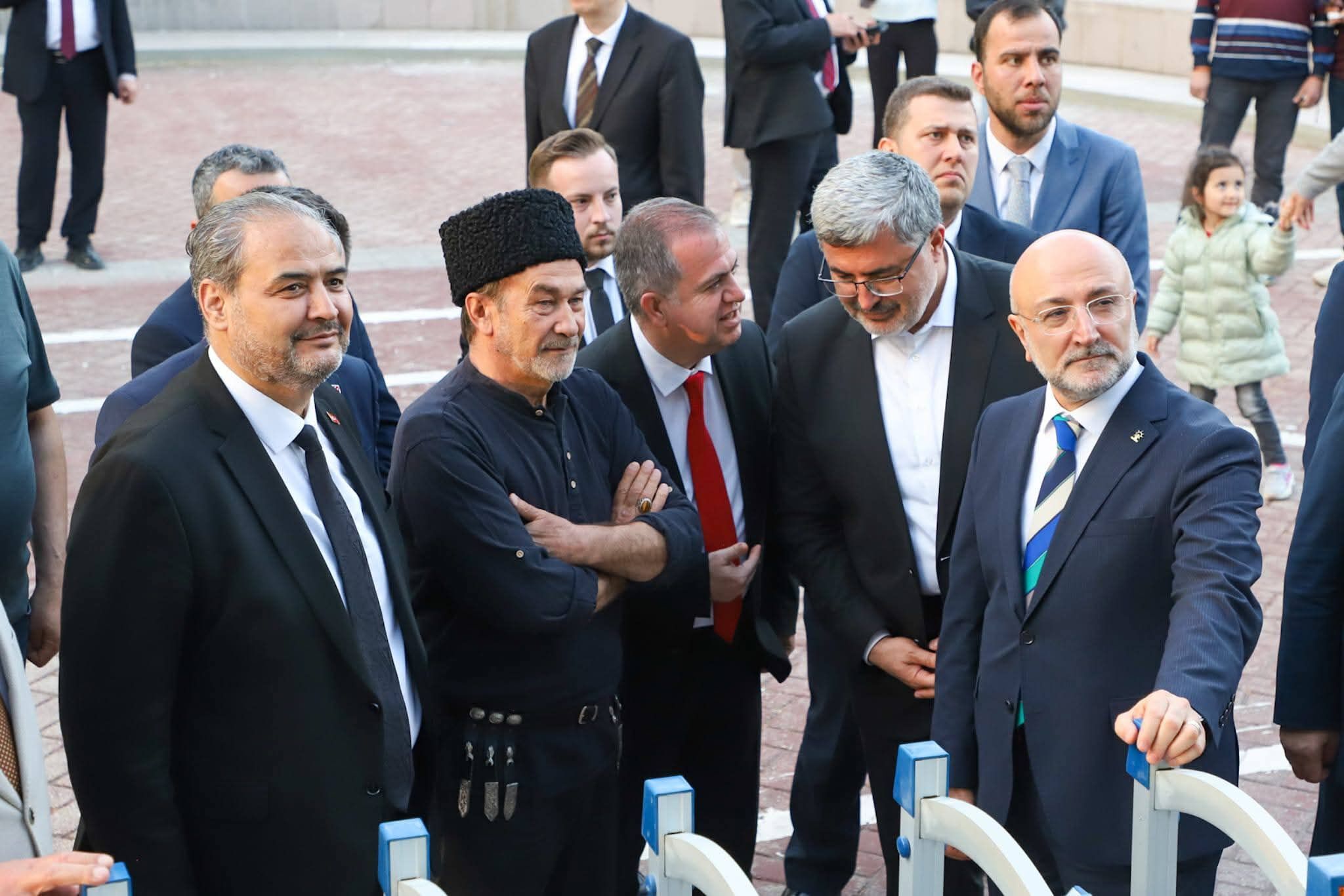 Ak Parti̇ Heyeti̇ Gençfest 2026’Da Gençlerle Bi̇r Araya Geldi̇ (2)