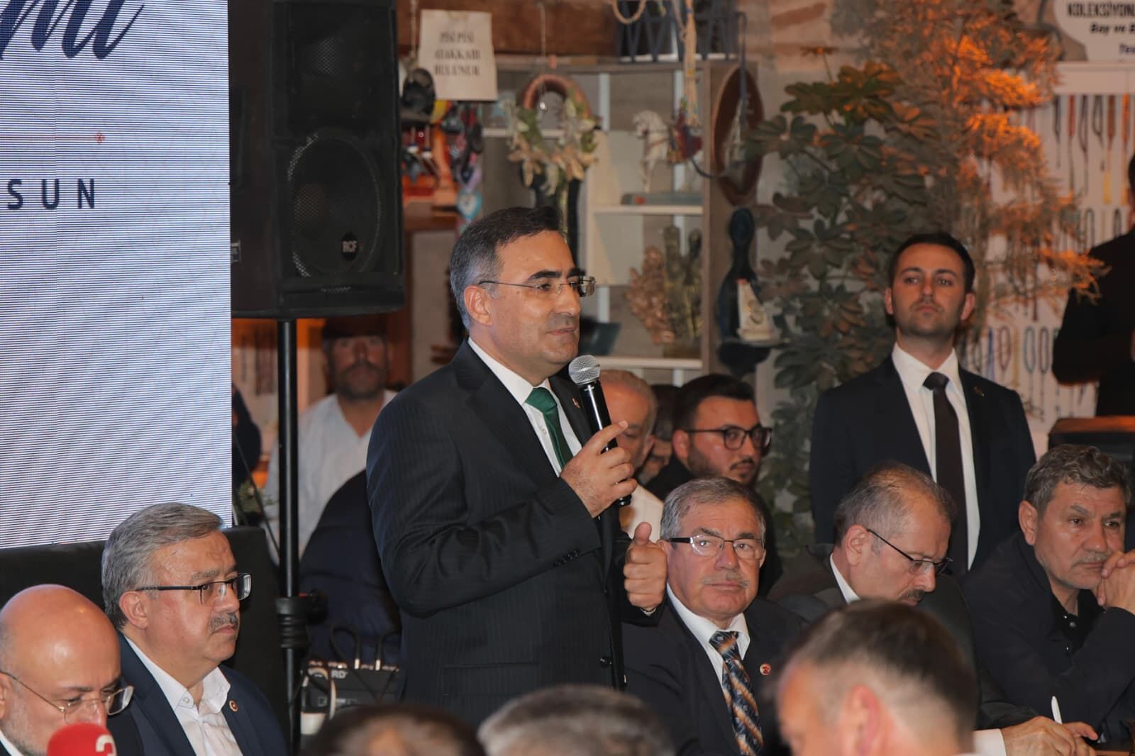 Ak Parti̇ Taşhan’da Bi̇r Araya Geldi̇ (Taşhan Genel Bayramlaşma)3