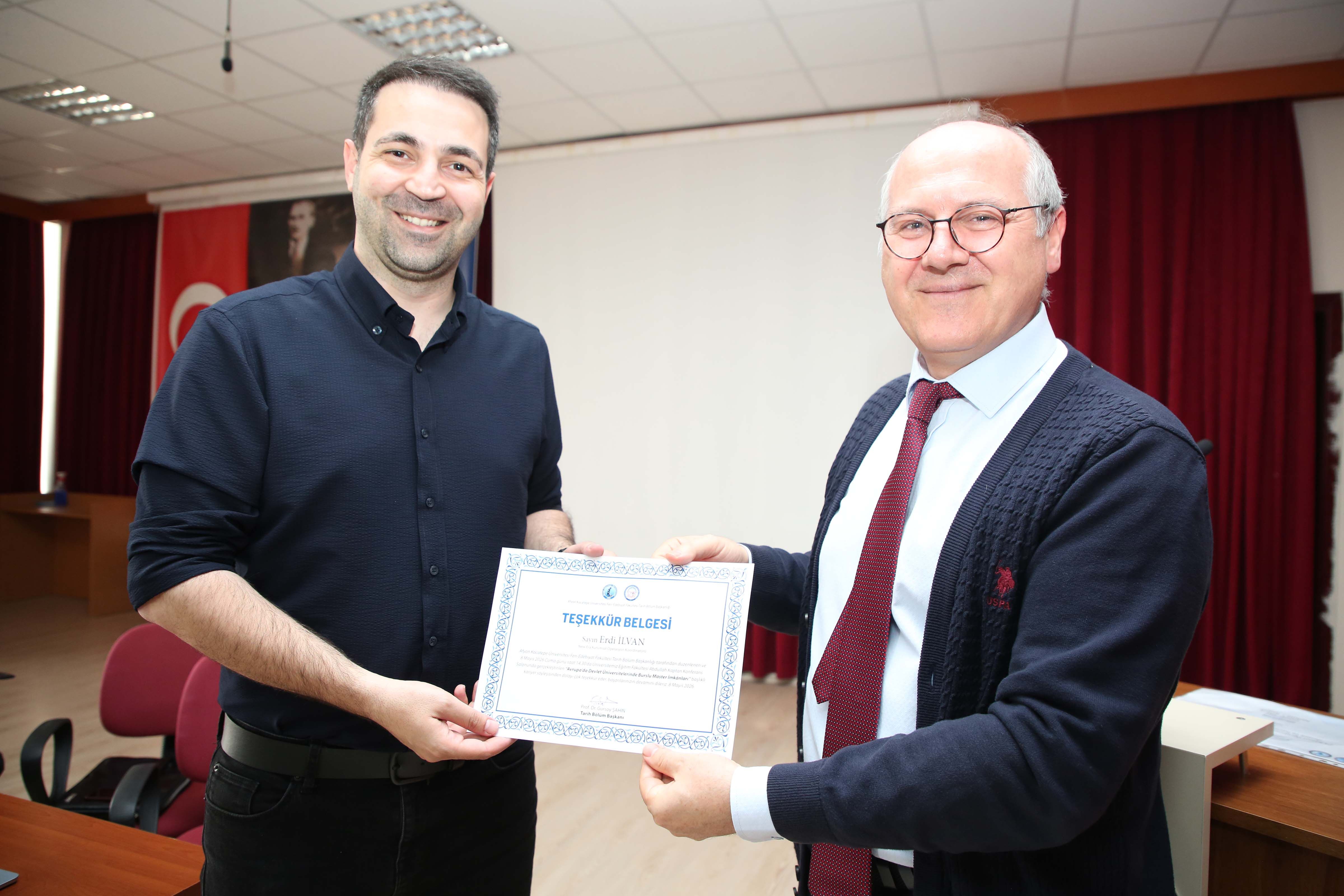 Akü’de Öğrenci̇lere Avrupa’daki̇ Eği̇ti̇m Firsatlari Anlatildi (2)