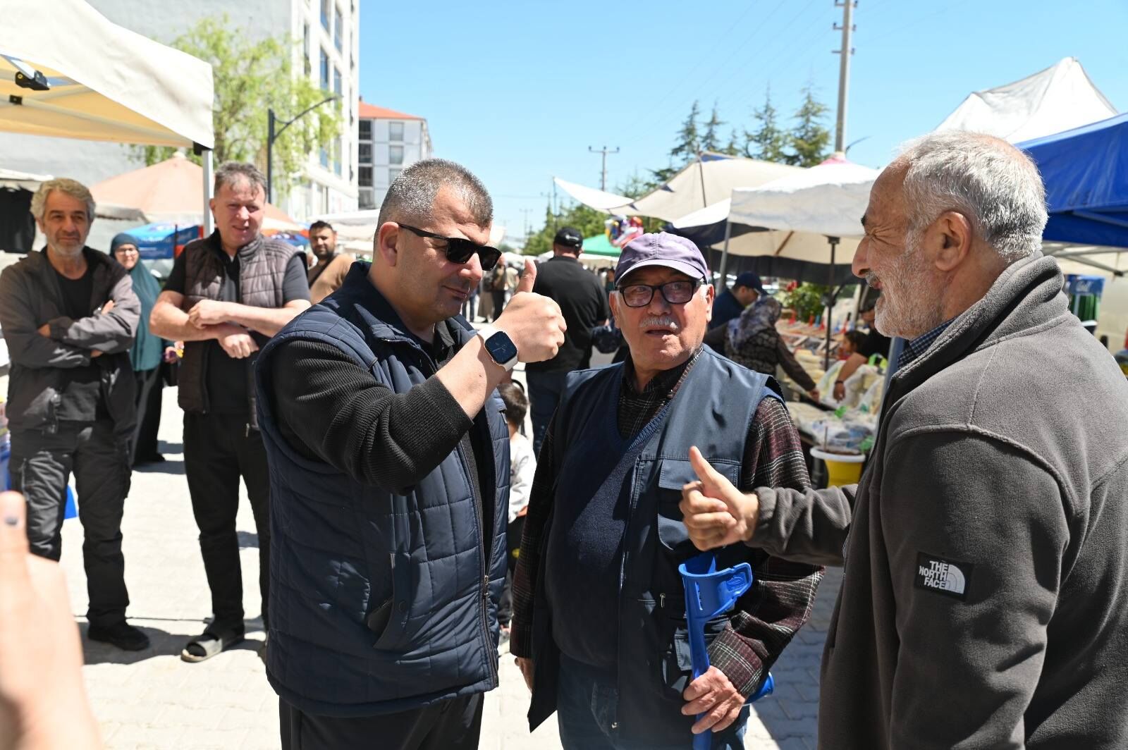 Emi̇rdağ Cumartesi̇ Pazarina Vatandaşlardan Yoğun İlgi̇ (5)