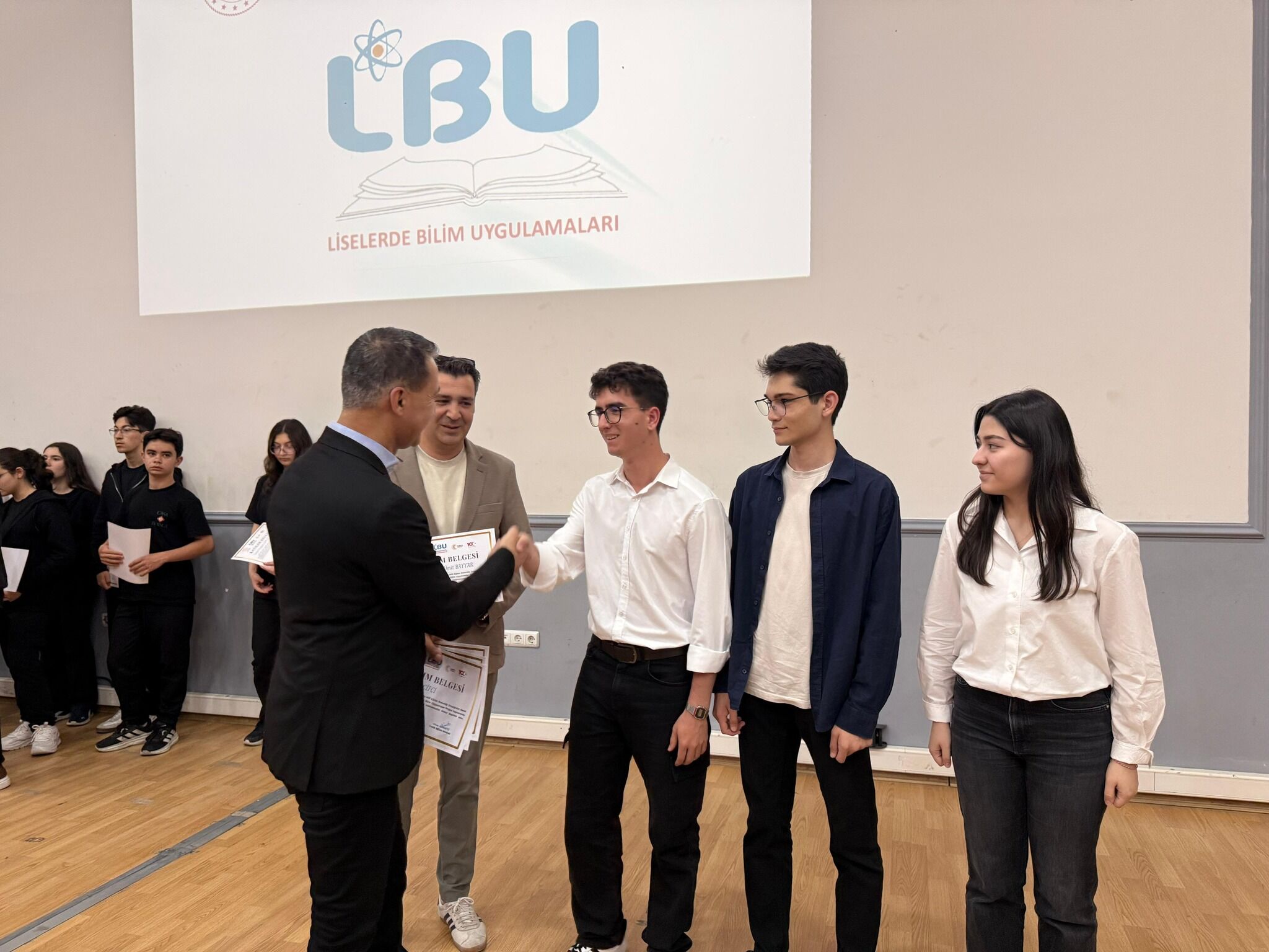 Li̇selerde Bi̇li̇m Uygulamalari Projesi̇ Coşkuyla Tamamlandi (3)
