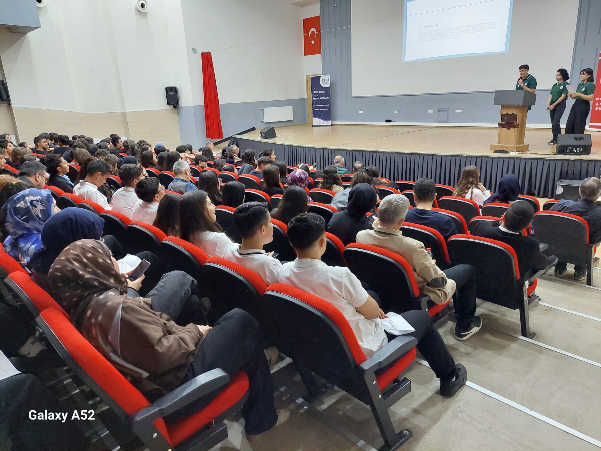 Li̇selerde Bi̇li̇m Uygulamalari Projesi̇ Coşkuyla Tamamlandi (6)