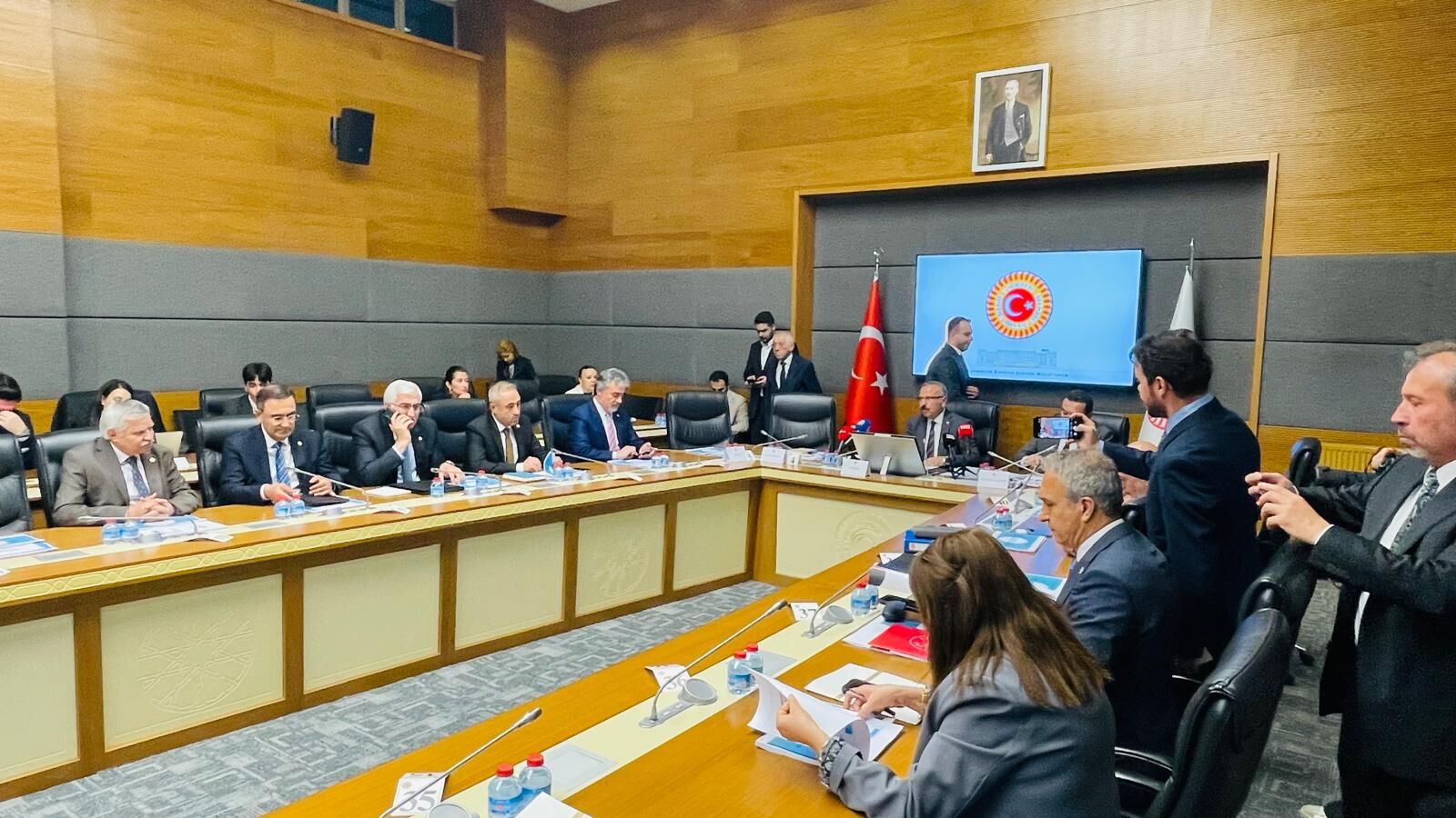 Mi̇lletveki̇li̇ Arslan’dan Çocuklarin Güvenli̇ Geleceği̇ Vurgusu (2)