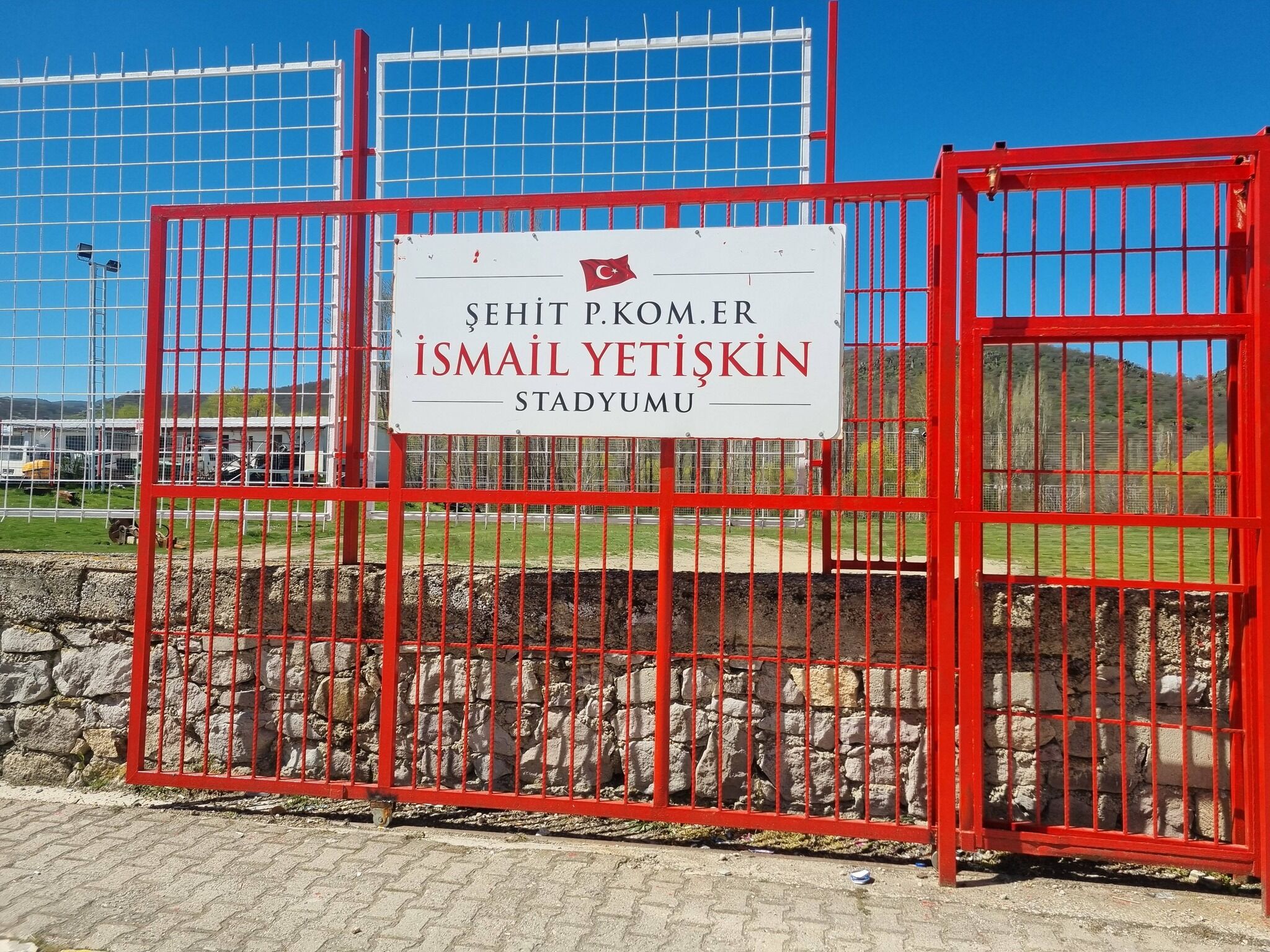 Taşoluk’ta Park Ve Stadyumda Yenileme Çalışmaları Sürüyor2