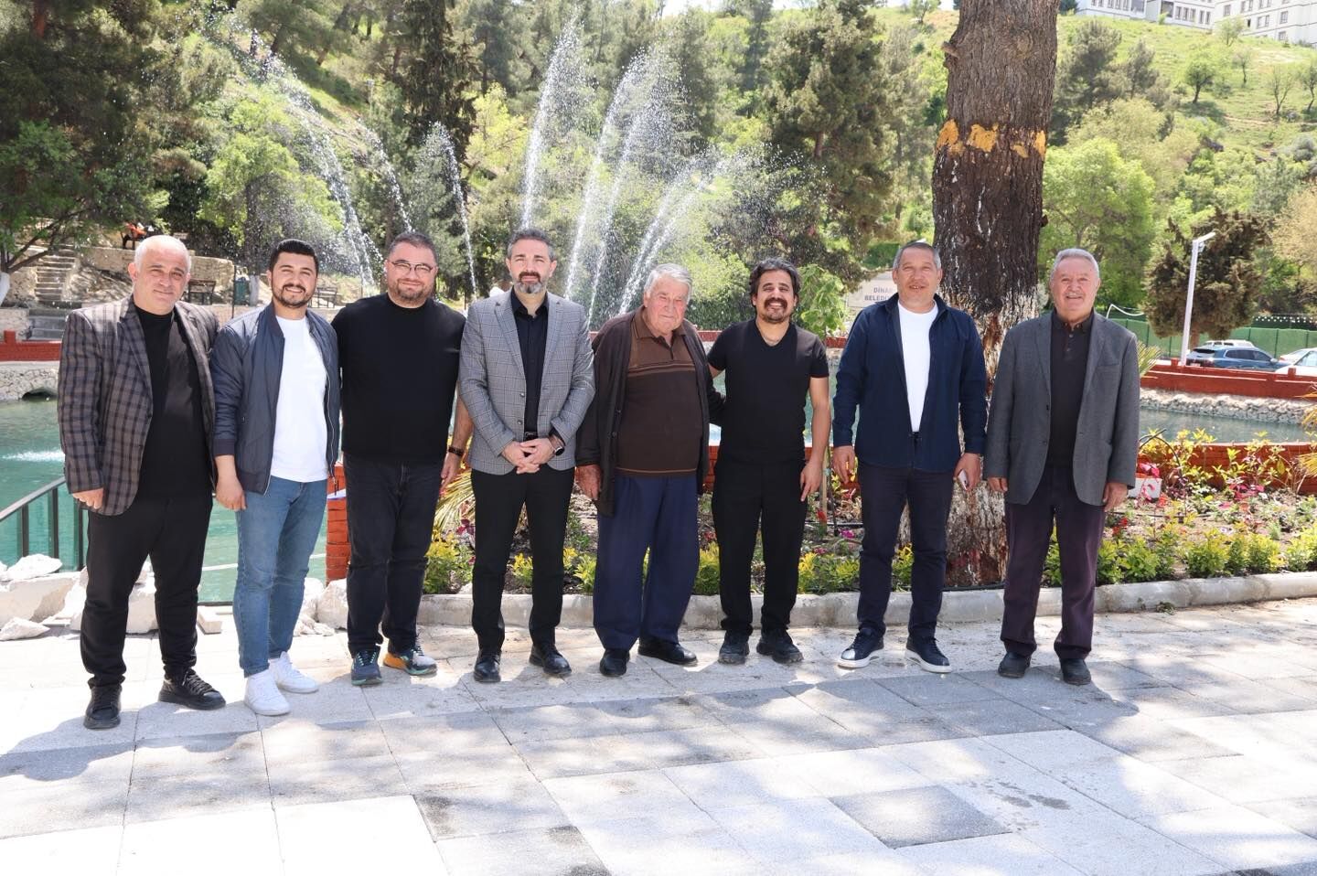 Trt Sanatçisi Uğur Önür Di̇nar’da Kültür Mi̇rasina Zi̇yaret (2)
