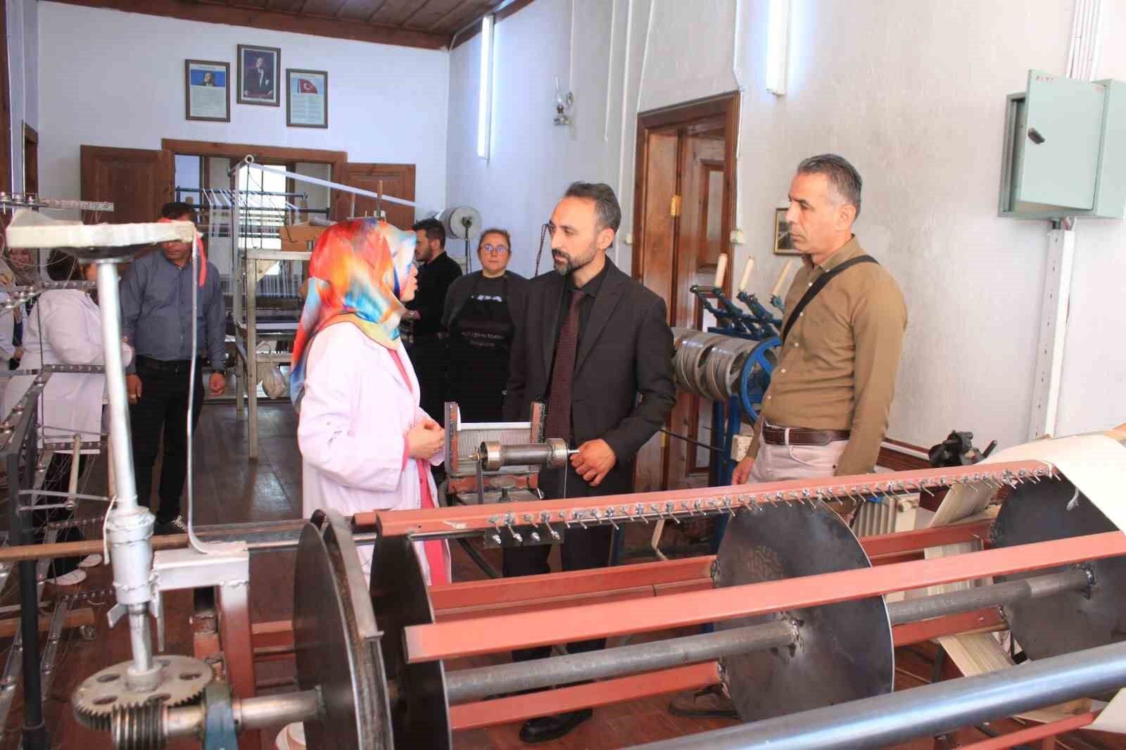 Eği̇ti̇m (2)-1