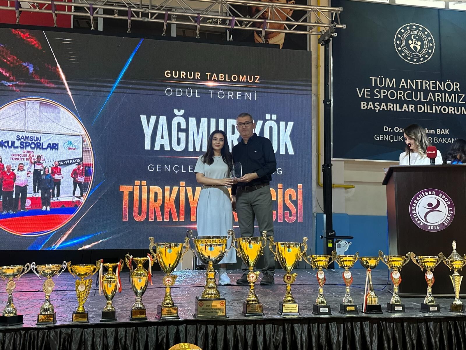 Kesi̇n Gi̇ri̇lsi̇n (1)