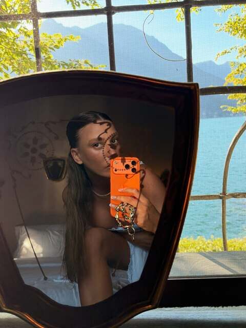 Serenay Sarikaya (3)