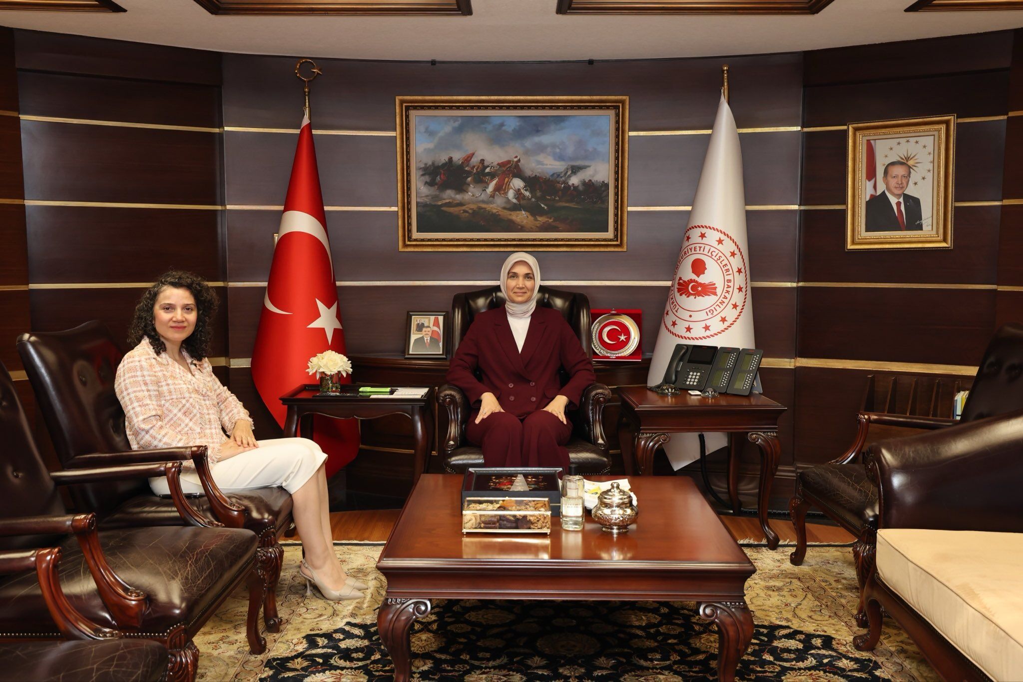 Y İ Ğ T İ B A Ş I