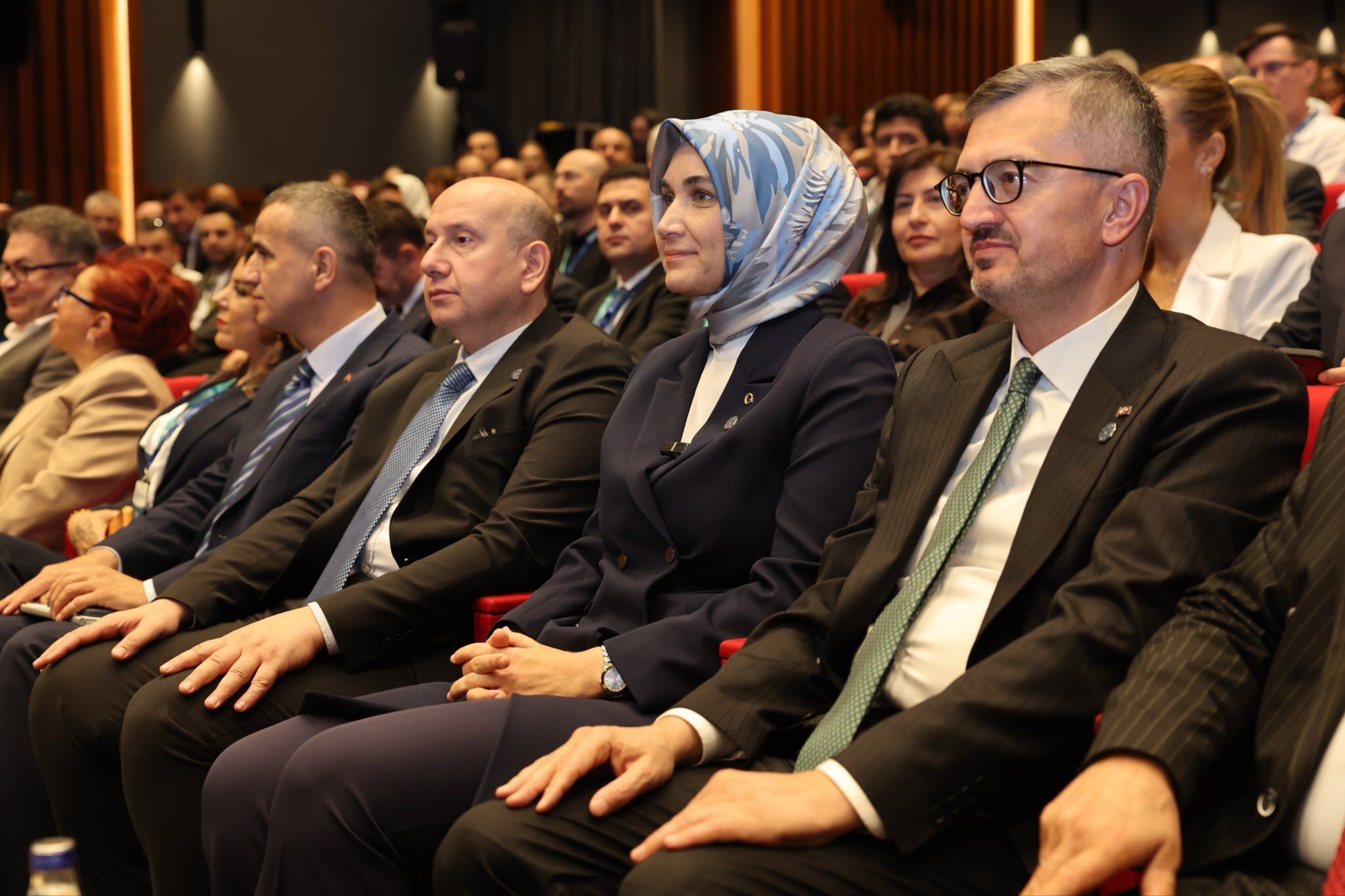 Yi̇ği̇tbaşi (1)-4
