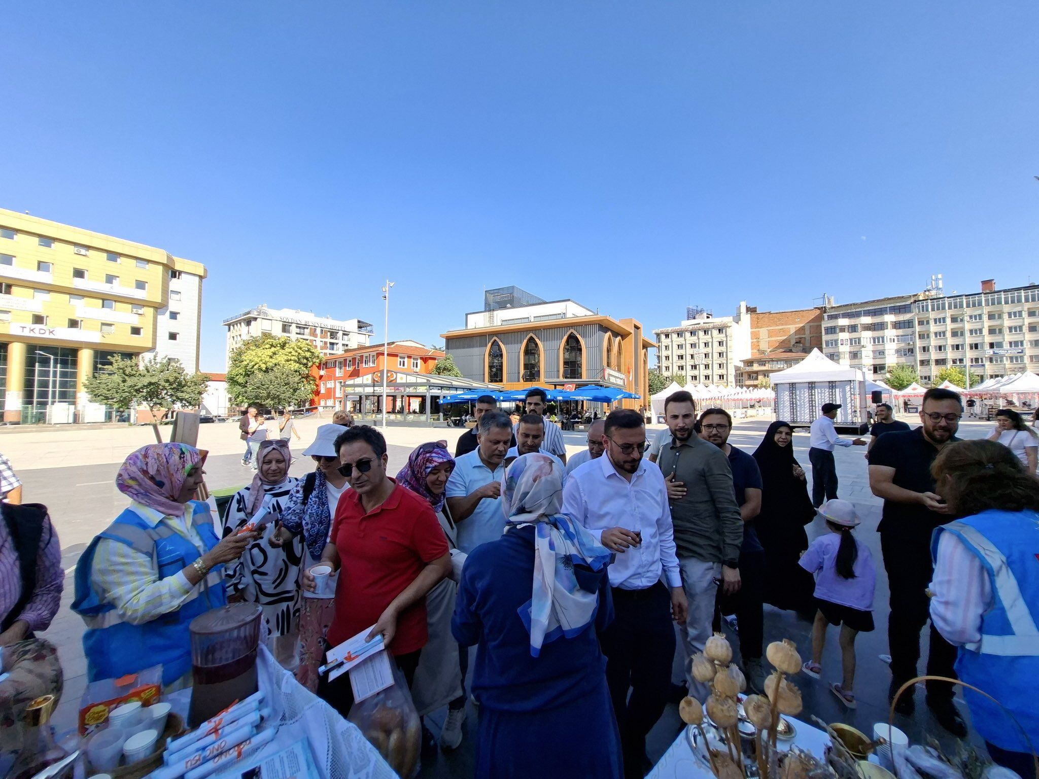 Ak Parti̇ (2)-3