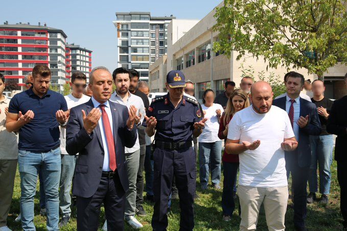 Emni̇yet (2)-4