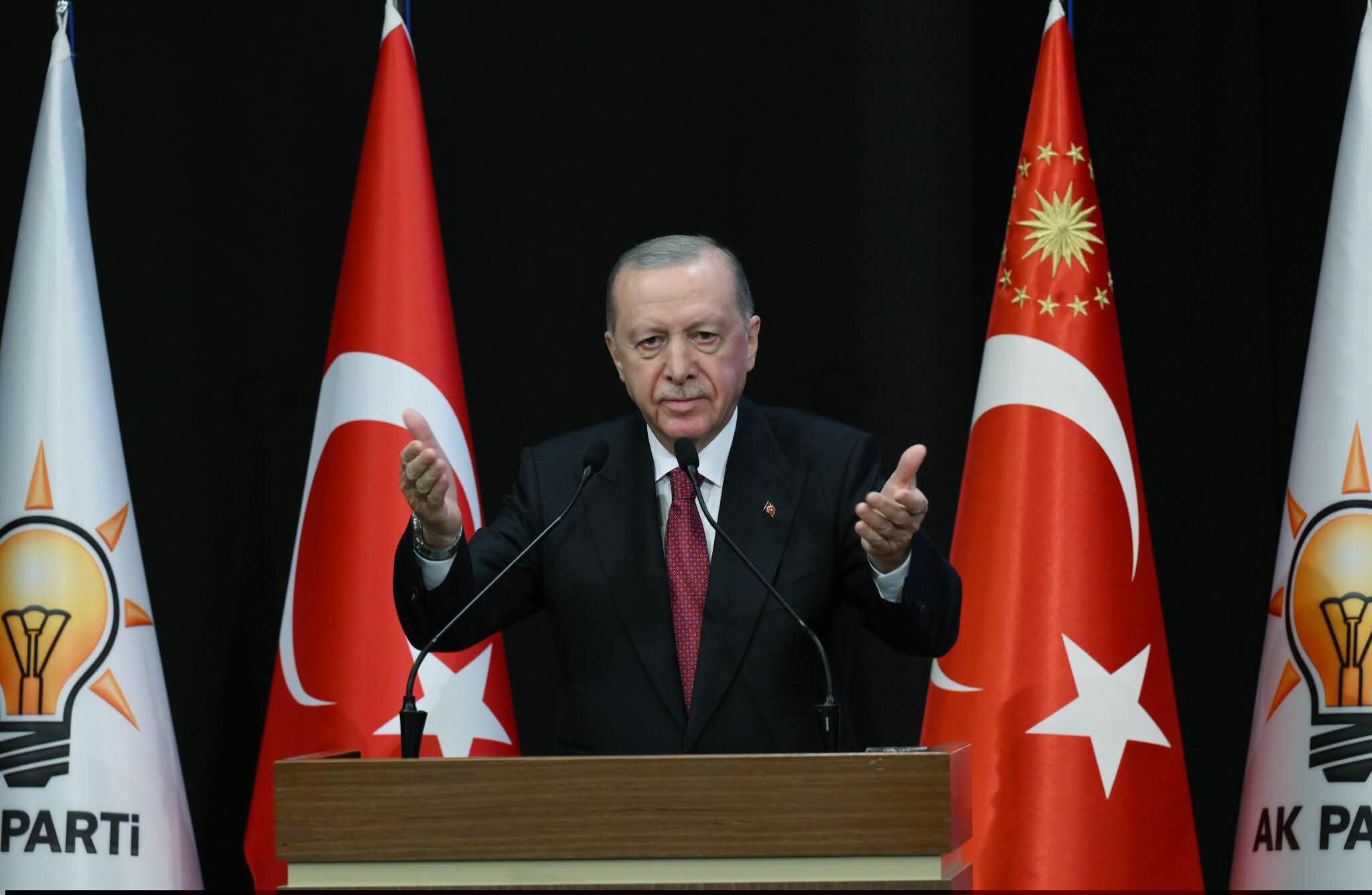 Ak Parti̇ (3)-5