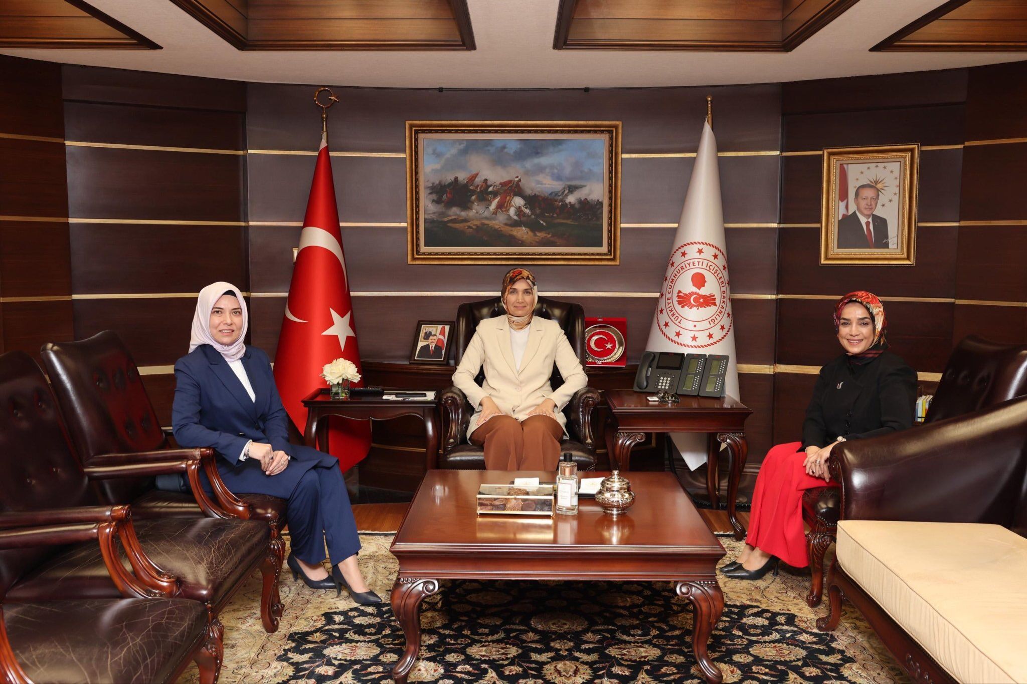 Yi̇ği̇tbaşi (1)-8