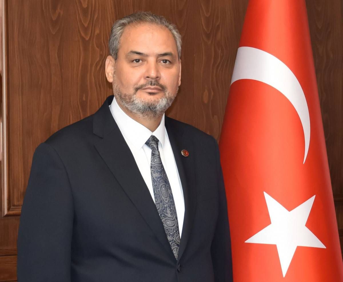 Adem Aslan Bayrak