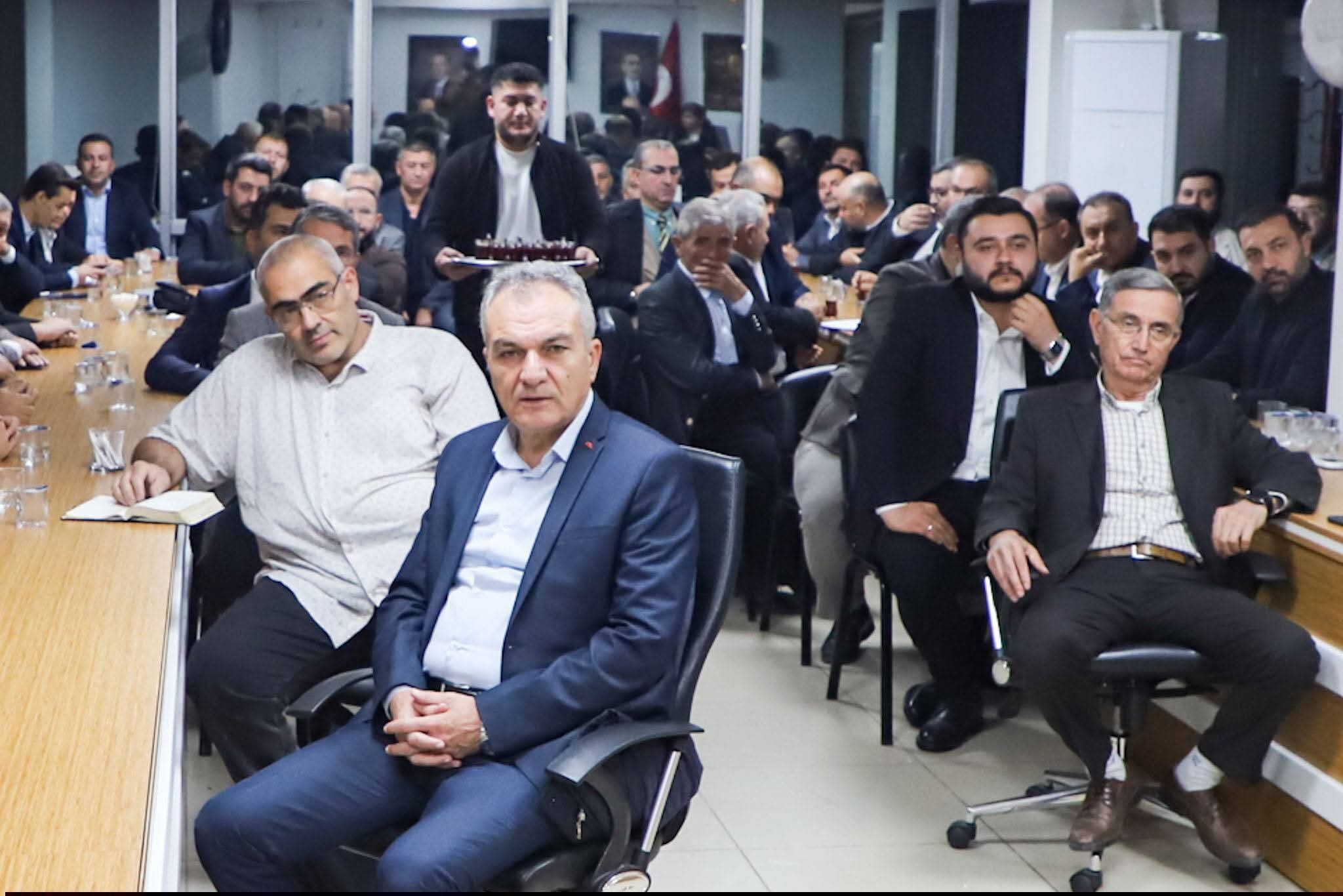Ak Parti̇ (3)-6